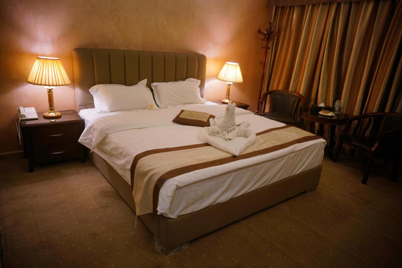7 Wonders Hotel Wadi Musa Luaran gambar